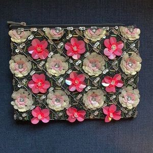 Floras ASOS clutch